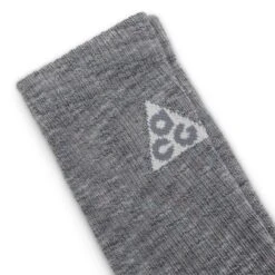 Nike ACG KELLEY RIDGE CREW 2.0 -Bodega nikeACGKELLEYRIDGECREW2.0COOLGREYLIGHTBONEMDA2599 065 3